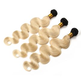 Chine les cheveux indiens de vague de corps de la blonde 1B 613 empaquettent des cheveux de Vierge de la catégorie 7A fournisseur