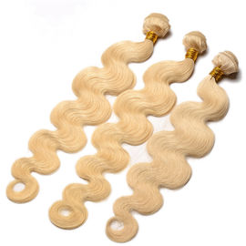 Chine Longs cheveux blonds de Vierge de la longueur 613, prolongements de cheveux de la blonde 100 de la catégorie 8a fournisseur