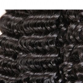 Les cheveux péruviens de vague de corps de couleur naturelle empaquettent la danse et le doux bouclés 10" à 30" des actions fournisseur